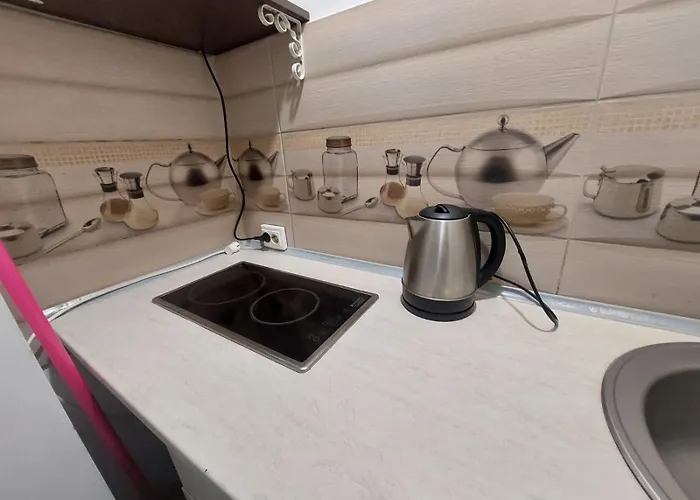 Tudor Arghezi Universitate *